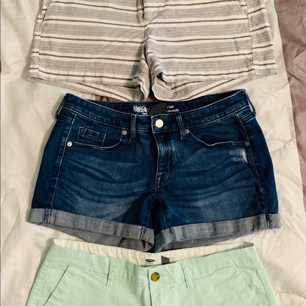 Lot of shorts size 4 (Gap, Old Navy, and Target).